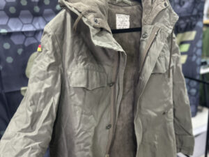 28. Autentična German Military Parka L