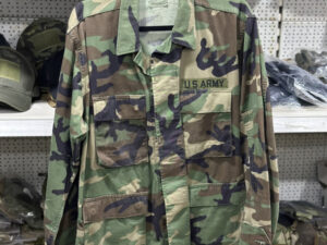 Autenticna vojna Uniforma US Woodland - M Komplet
