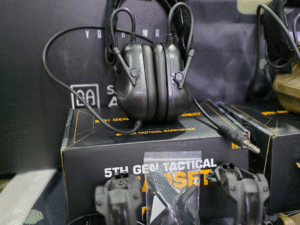 AKTIVNI ANTIFONI / slusalice za Airsoft Crna