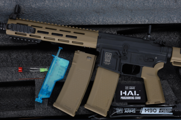 Airsoft SET Replika+Punjac i baterija SA-F03 Gen2 BLDC