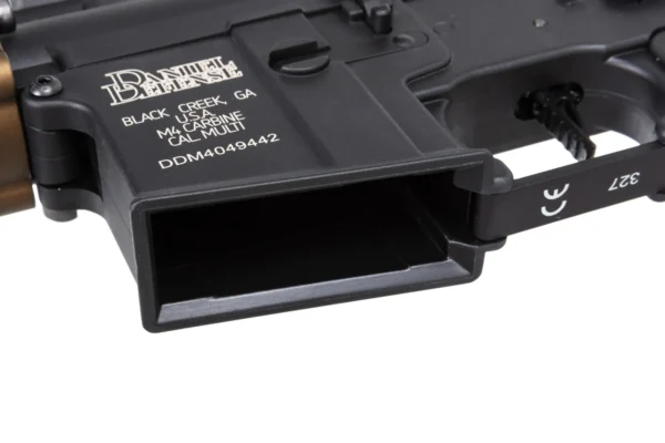 Airsoft SET Replika+Punjac i baterija SA-C27 Gen2 RIS 3