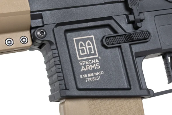 Airsoft SET Replika+Punjac i baterija SA-F05 GEN2 BLDC