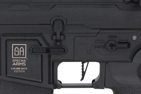 Airsoft SET Replika+Punjac i baterija SA-F03 Gen2 BLDC